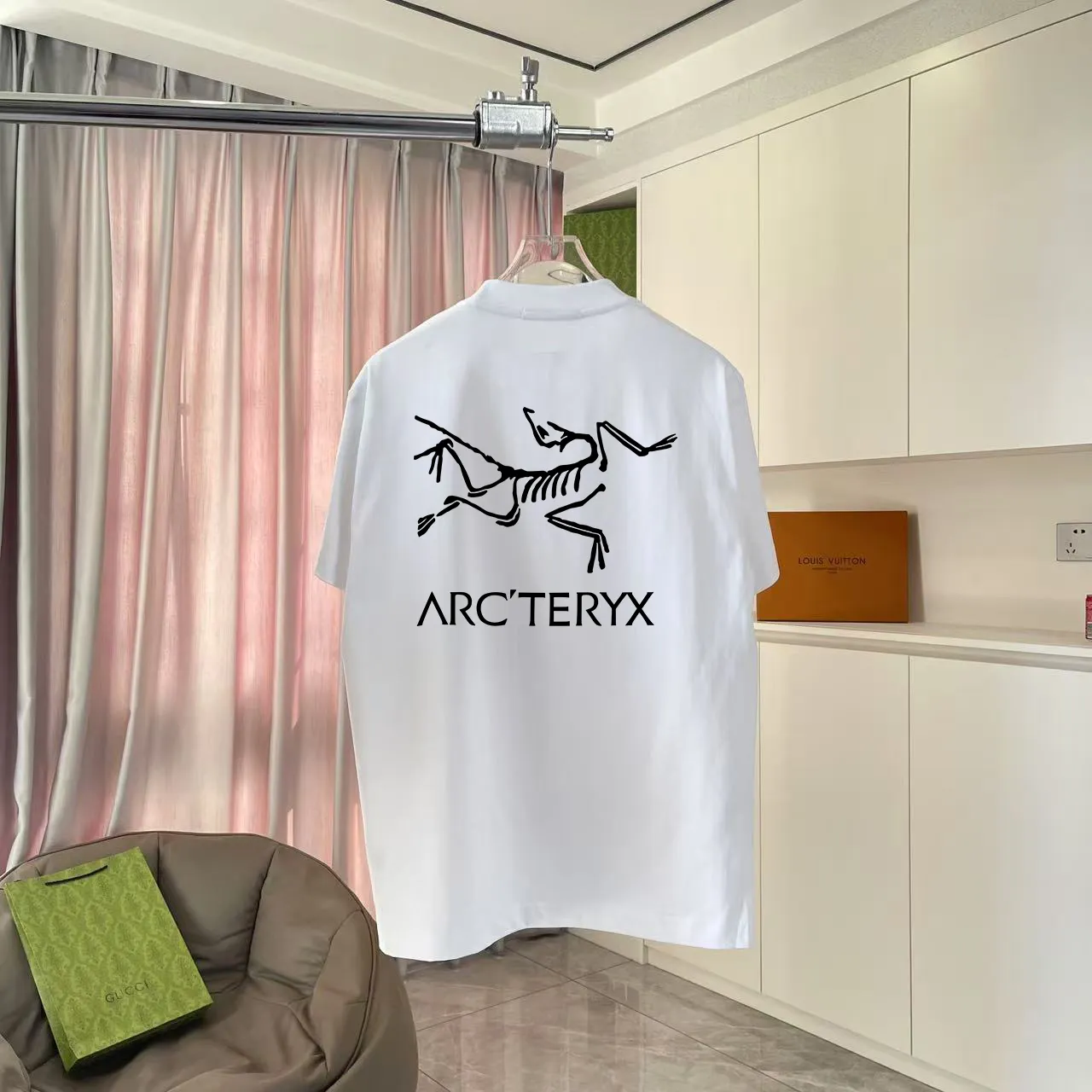 ARC'TERYX* 2025 New Arrival logo t g Same Style Size：S M L XL XXL ：Black White Pink Gray